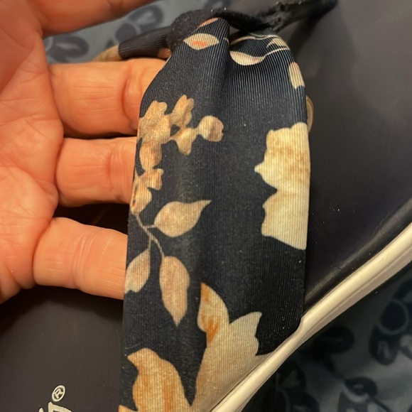 Coral Bay Collection - Picture 7 of 8